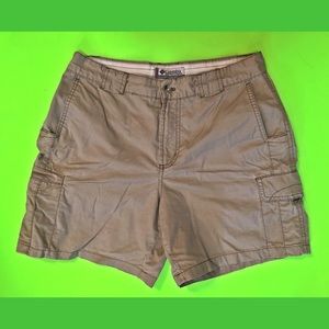Columbia high waisted cargo shorts 8 hiking